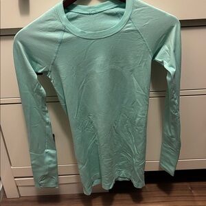 lululemon athletica Long Sleeve Top in WILD MINT Green
